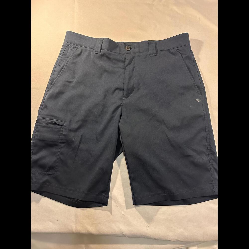 Mens Gray PGA Shorts Size: 32